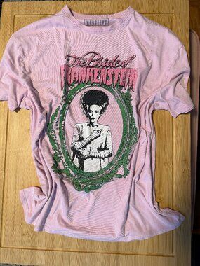 Bride of Frankenstein Femme Fatale T-Shirt Ballerina Pink Size M